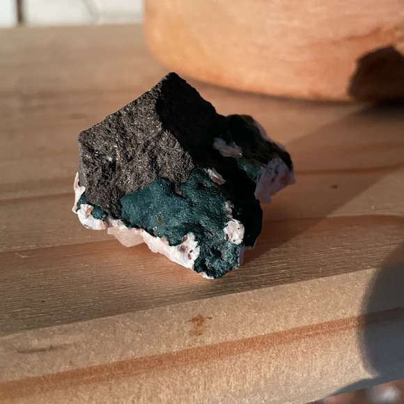 🌸 Pink Heulandite Crystal - Picture 7 of 12